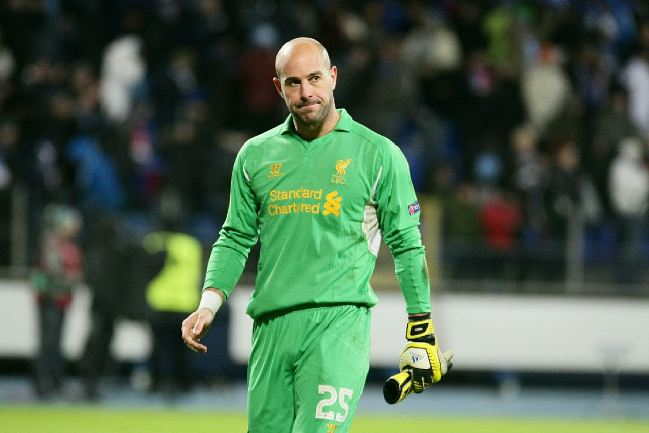 开云体育-阿斯顿维拉今晨强势反弹；志在社区盾名次提升；信心回归；更衣室氛围转暖的简单介绍