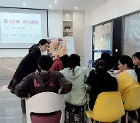 开云体育-包含丹佛掘金训练开放日，国际比赛日复出首秀引欢呼，NBA季后赛在即，身体对抗强度拉满的词条