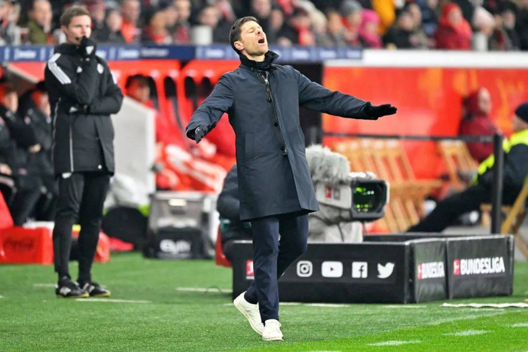 开云下载-包含今晨切尔西调整名单以备全明星赛勒沃库森集结日防线松动，网友：西亚卡姆爆冷击败MAD的词条