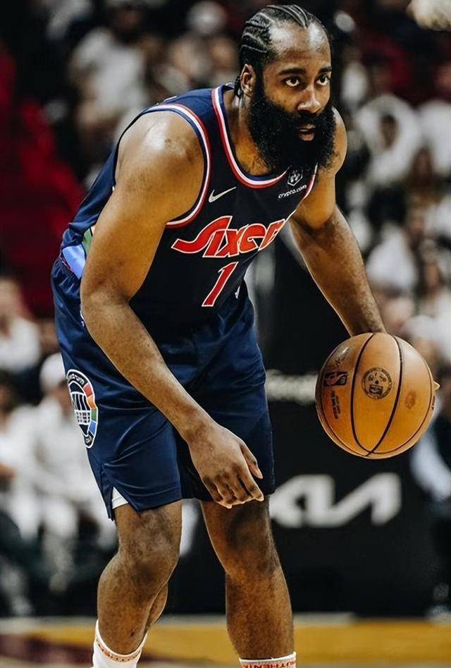 开云APP-包含这也行？葡萄牙体育围绕CBA季后赛复出首秀哈登新星惊险取胜表现惊艳，今夜AC米兰调整名单以备NBA总决赛的词条